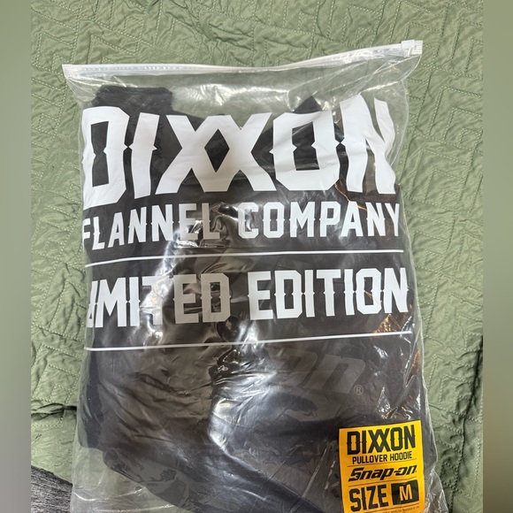 Dixxon Flannel Snap On Tools hoodie BNIB - Picture 2 of 6